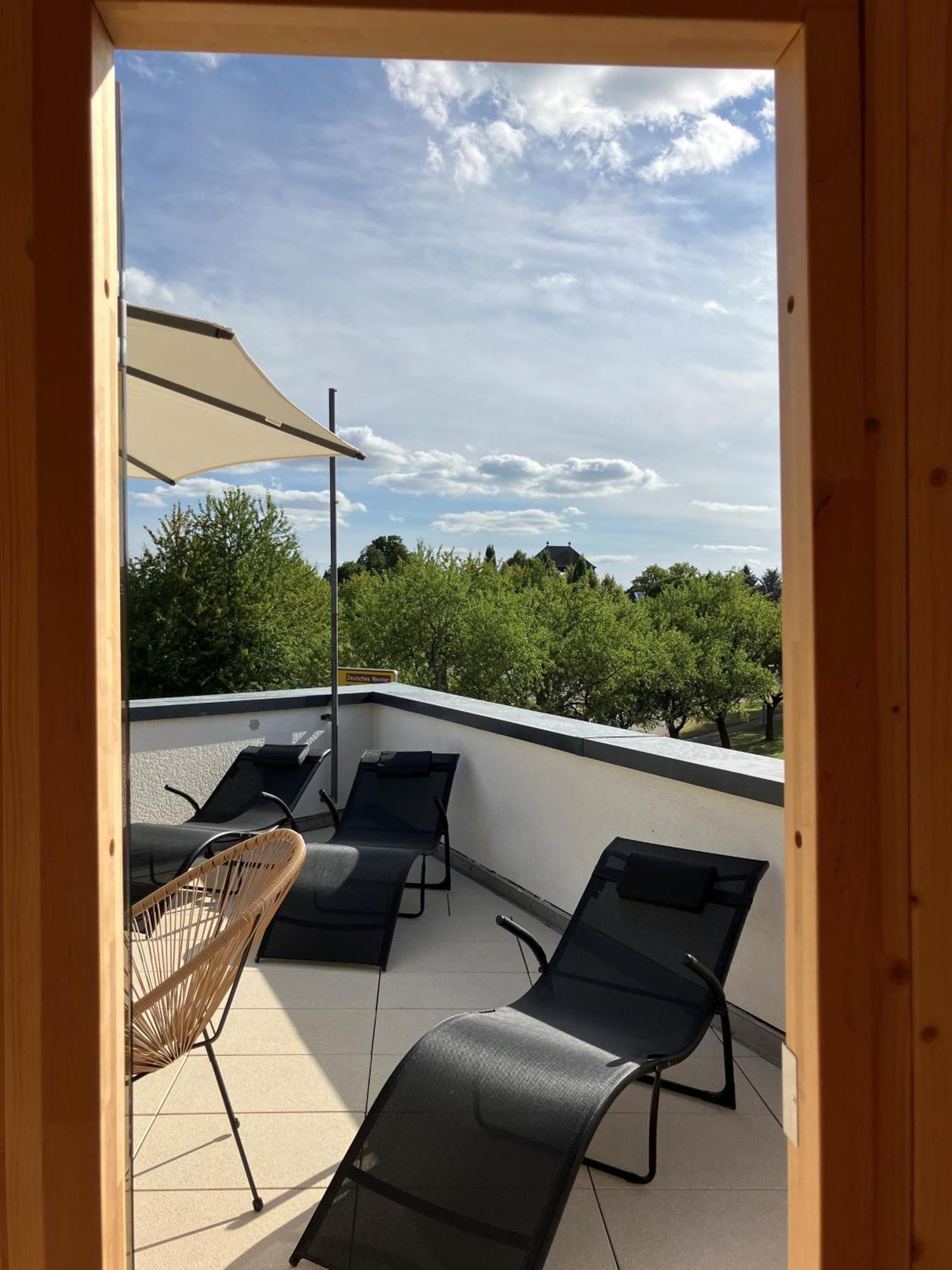 Amelie No 3 Hotel & Appartements Schweigen-Rechtenbach Exterior foto